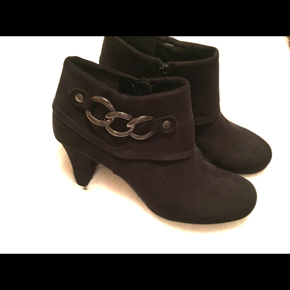 A2 By Aerosoles Black Ankle Boots. Size 8